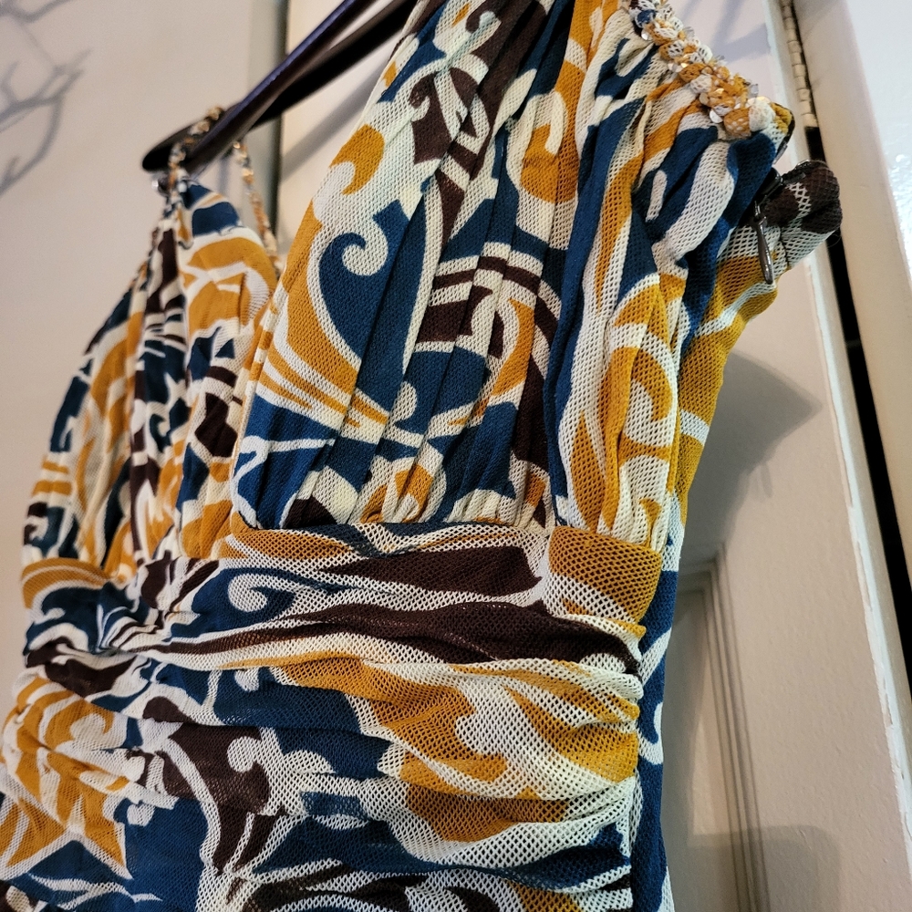 Dress - Picture 3 of 5